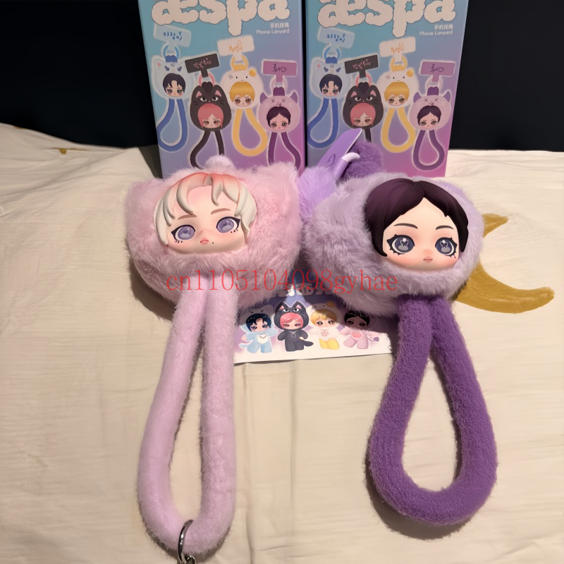 Phone Accessories Popmart - ニューポップマート Aespa フラッフィークラブシリーズ ブラインドボックス スマホストラップ キュートカードスリーブ