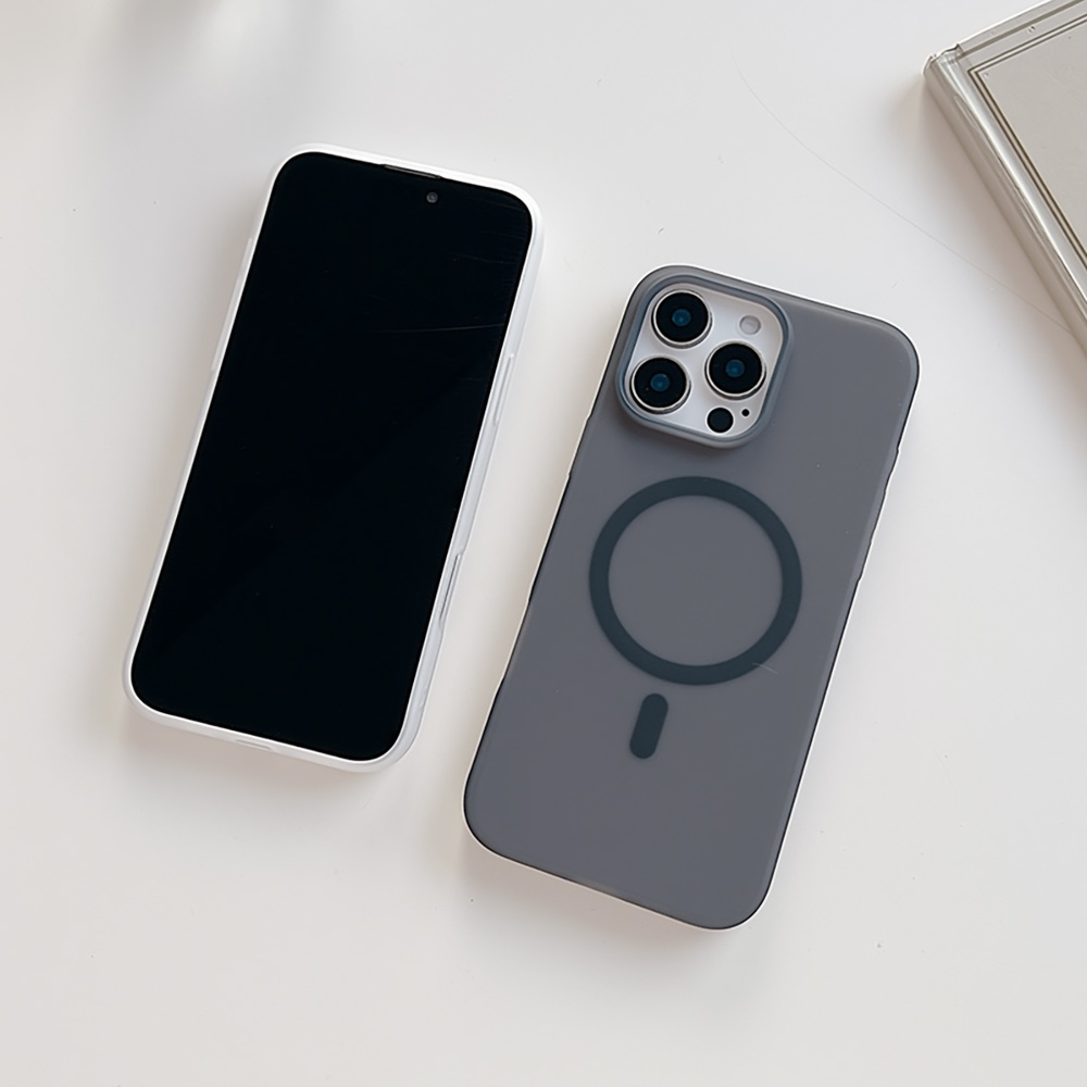 高級マット仕上げ MagSafe対応 iPhone 17 P - Phone Accessories And Cases のレビューと価格