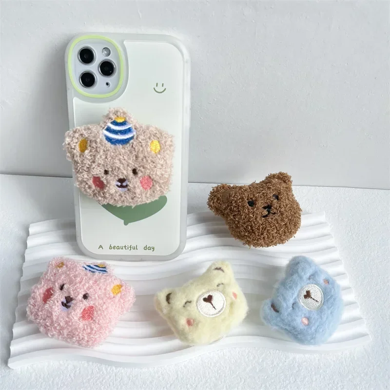 かわいいクマの毛皮面白いふわふわぬいぐるみ折りたたみグリップ - Phone Accessories Vending Machine のレビューと価格