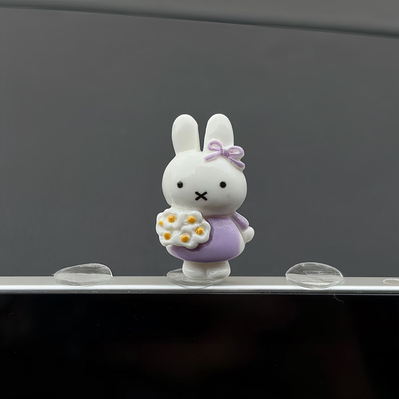 かわいいミッフィーミニフィギュア 車のダッシュボード飾り レ - Phone Accessories Doll のレビューと価格