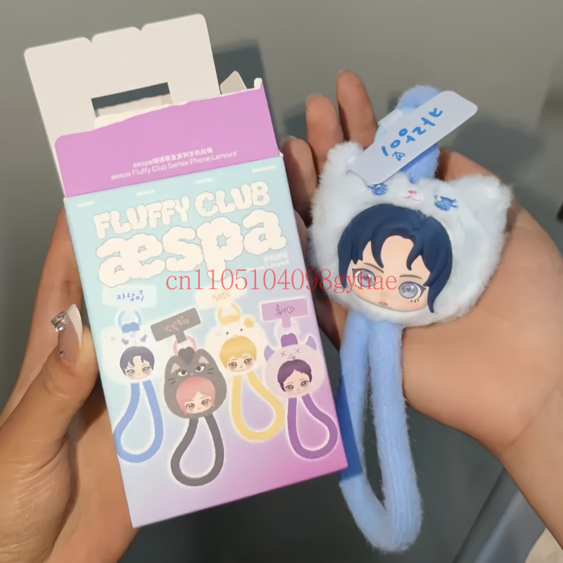 ニューポップマート Aespa フラッフィークラブシリーズ  - Phone Accessories Popmart のレビューと価格